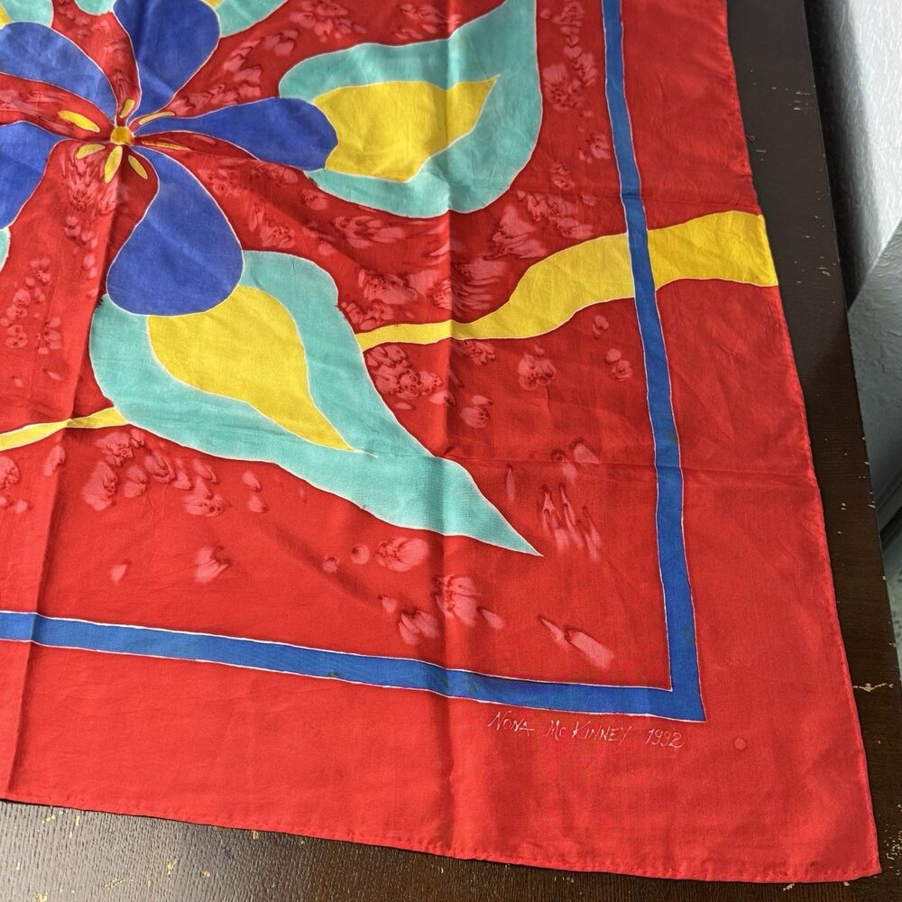 Nona McKinney Scarf 1992 34”x34” Square Two Sided Red With Yellow & Blue Floral - Picture 5 of 7